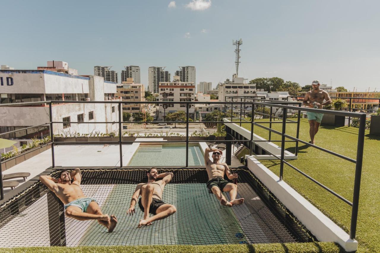 Caleta Hostel Rooftop & Pool Канкун Екстер'єр фото