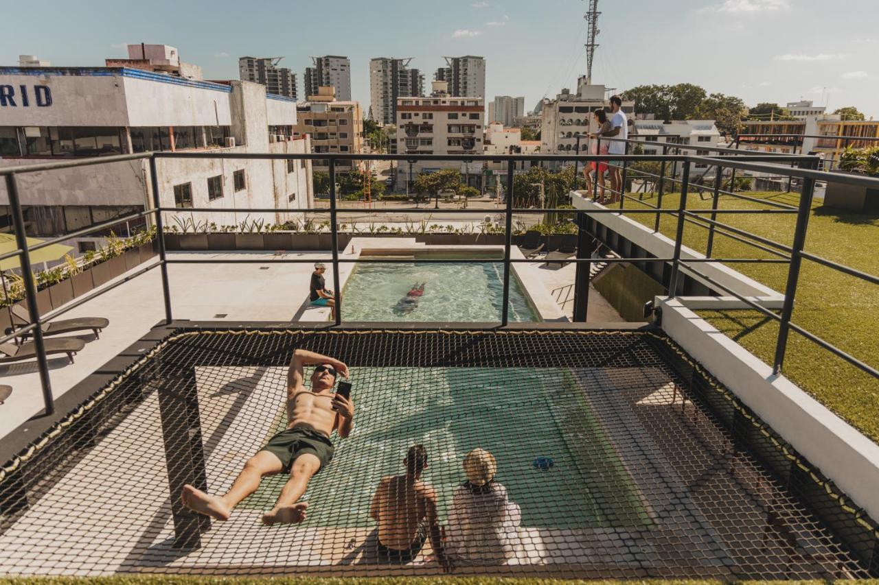 Caleta Hostel Rooftop & Pool Канкун Екстер'єр фото