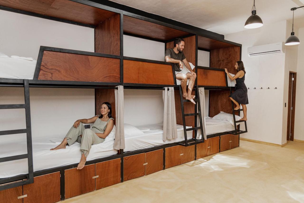 Caleta Hostel Rooftop & Pool Канкун Екстер'єр фото